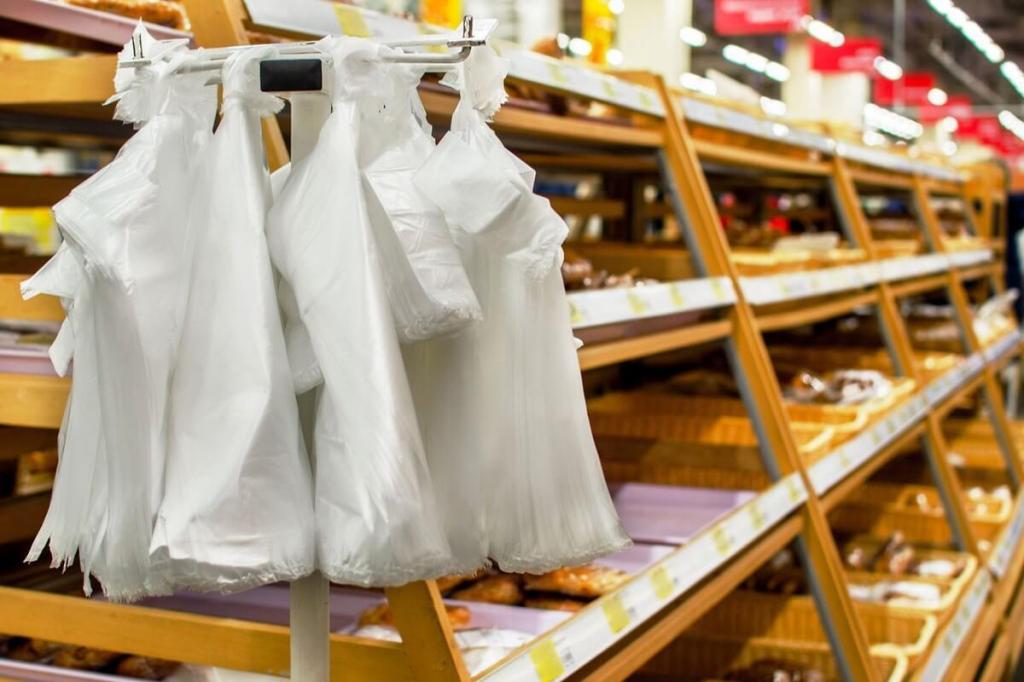 ОДНОРАЗОВІ ПАКЕТИ ТЕПЕР ЗА ГРОШІ