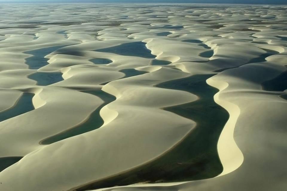 Пустеля Lencois Maranhenses
