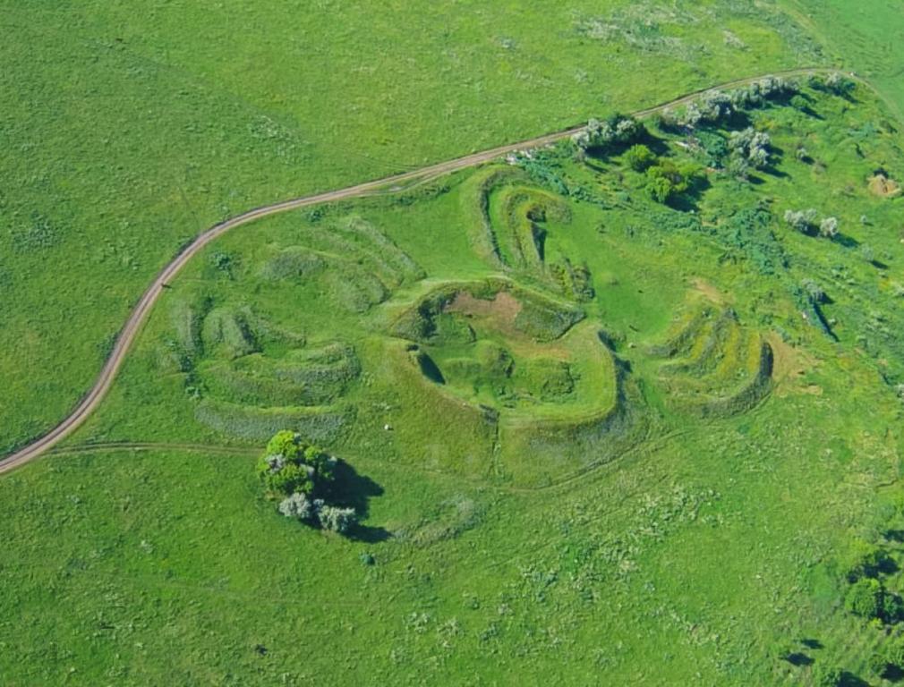 Мавринський майдан: загадкове послання з минулого