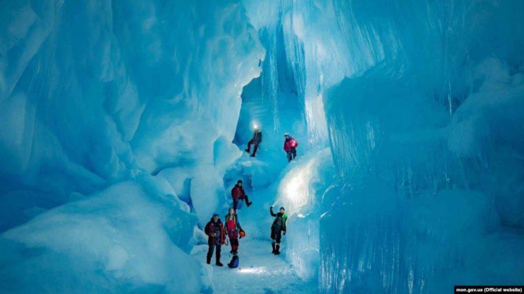 Українські полярники віднайшли 